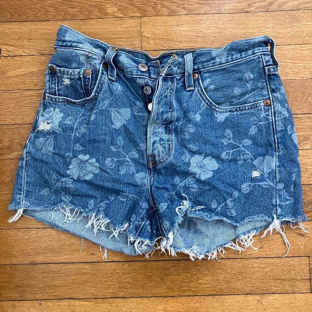 Custom designed Levi jean shorts floral pattern